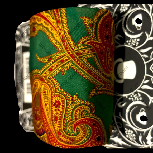 J Crew Vintage Green and Gold Paisley Tie - Picture 8 of 9